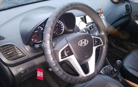 Hyundai Solaris II рестайлинг, 2016 год, 550 000 рублей, 6 фотография