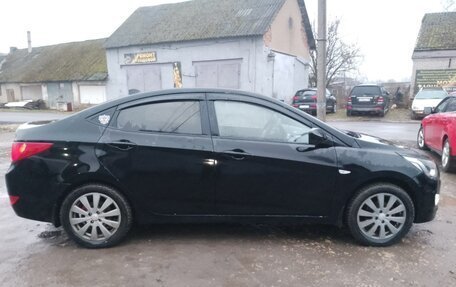 Hyundai Solaris II рестайлинг, 2016 год, 550 000 рублей, 9 фотография