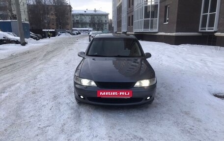 Opel Vectra B рестайлинг, 2001 год, 350 000 рублей, 2 фотография