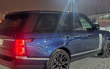 Land Rover Range Rover IV рестайлинг, 2014 год, 3 850 000 рублей, 2 фотография