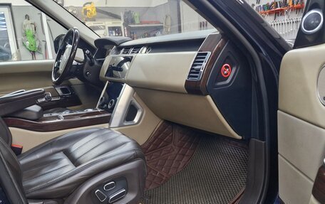 Land Rover Range Rover IV рестайлинг, 2014 год, 3 850 000 рублей, 7 фотография