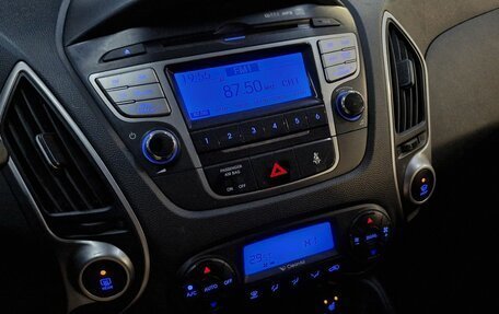 Hyundai ix35 I рестайлинг, 2012 год, 919 000 рублей, 3 фотография