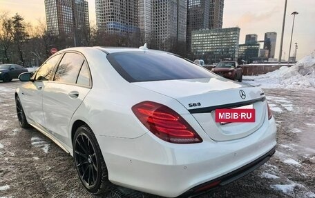 Mercedes-Benz S-Класс AMG, 2015 год, 5 000 000 рублей, 15 фотография