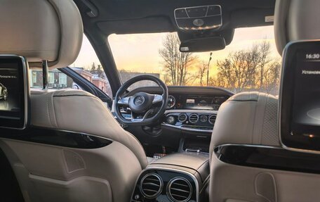 Mercedes-Benz S-Класс AMG, 2015 год, 5 000 000 рублей, 24 фотография