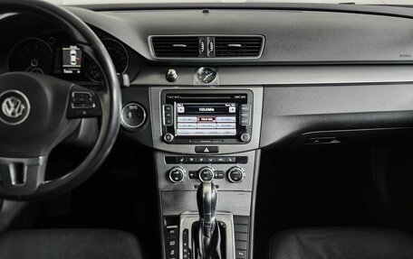 Volkswagen Passat B7, 2014 год, 1 395 000 рублей, 15 фотография