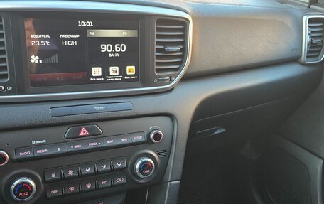 KIA Sportage IV рестайлинг, 2021 год, 2 300 000 рублей, 12 фотография