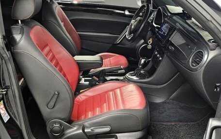 Volkswagen Beetle, 2014 год, 1 900 000 рублей, 15 фотография