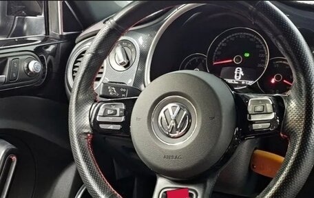 Volkswagen Beetle, 2014 год, 1 900 000 рублей, 9 фотография