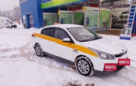 KIA Rio IV, 2018 год, 685 000 рублей, 3 фотография