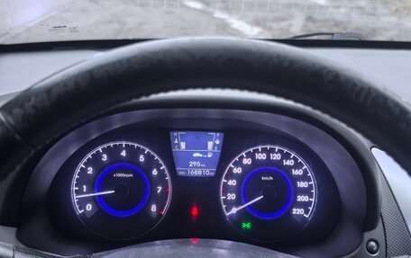 Hyundai Solaris II рестайлинг, 2011 год, 420 000 рублей, 1 фотография