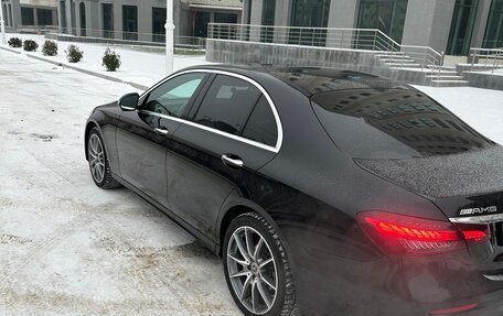 Mercedes-Benz E-Класс, 2022 год, 6 490 000 рублей, 3 фотография