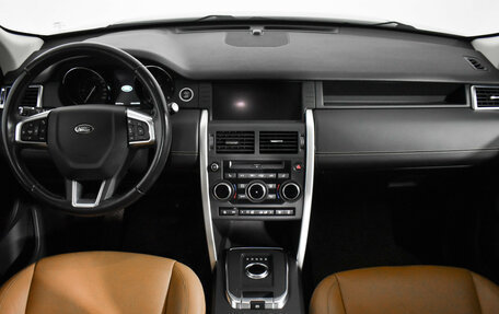 Land Rover Discovery Sport I рестайлинг, 2018 год, 2 800 000 рублей, 17 фотография