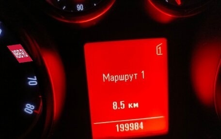 Opel Astra J, 2010 год, 890 000 рублей, 11 фотография