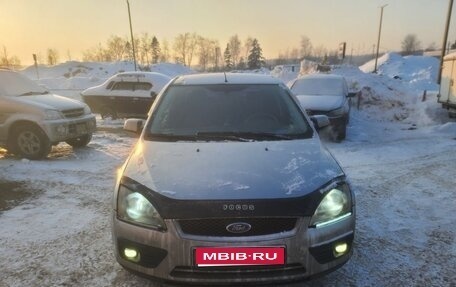 Ford Focus II рестайлинг, 2006 год, 329 000 рублей, 1 фотография