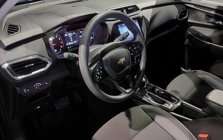 Chevrolet TrailBlazer, 2023 год, 2 150 000 рублей, 6 фотография