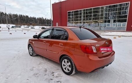 KIA Rio II, 2011 год, 550 000 рублей, 3 фотография