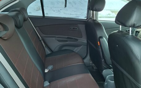 KIA Rio II, 2011 год, 550 000 рублей, 11 фотография