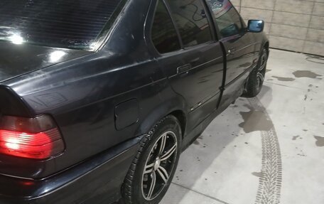 BMW 3 серия, 1994 год, 240 000 рублей, 6 фотография