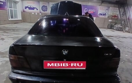 BMW 3 серия, 1994 год, 240 000 рублей, 14 фотография