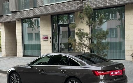 Audi A6, 2019 год, 3 900 000 рублей, 14 фотография