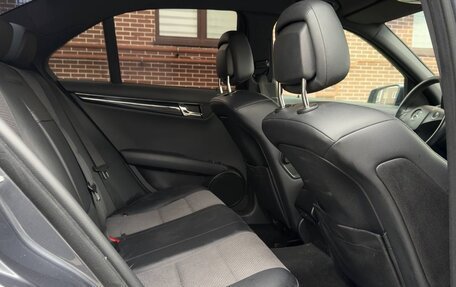 Mercedes-Benz C-Класс, 2009 год, 1 100 000 рублей, 13 фотография