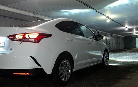 Hyundai Solaris II рестайлинг, 2017 год, 1 350 000 рублей, 10 фотография