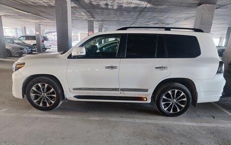 Toyota Land Cruiser 200, 2015 год, 3 950 000 рублей, 5 фотография