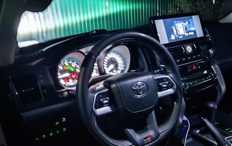 Toyota Land Cruiser 200, 2015 год, 3 950 000 рублей, 9 фотография