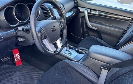 KIA Sorento II рестайлинг, 2012 год, 1 100 000 рублей, 9 фотография