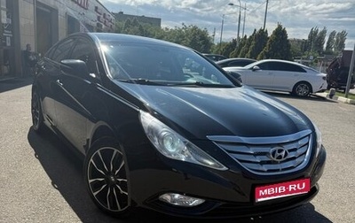Hyundai Sonata VI, 2012 год, 880 000 рублей, 1 фотография
