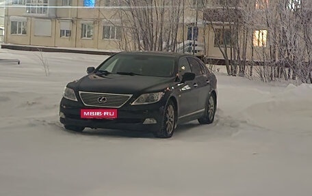 Lexus LS IV, 2008 год, 1 900 000 рублей, 13 фотография