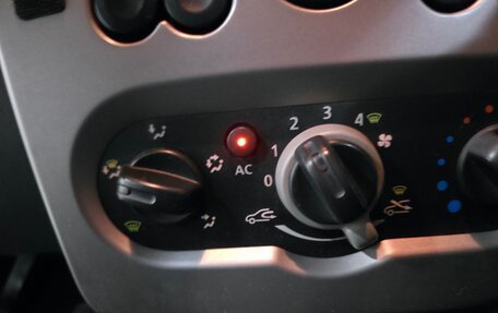 Renault Sandero I, 2010 год, 430 000 рублей, 18 фотография