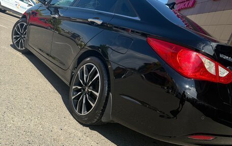 Hyundai Sonata VI, 2012 год, 880 000 рублей, 8 фотография