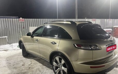 Infiniti FX I, 2005 год, 770 000 рублей, 3 фотография