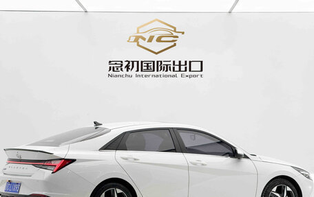 Hyundai Elantra, 2021 год, 1 620 000 рублей, 4 фотография