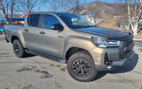 Toyota Hilux VIII, 2022 год, 5 650 000 рублей, 2 фотография