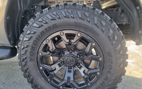 Toyota Hilux VIII, 2022 год, 5 650 000 рублей, 10 фотография