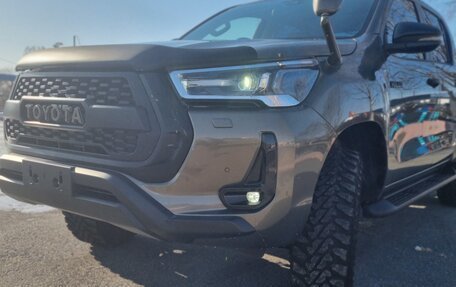 Toyota Hilux VIII, 2022 год, 5 650 000 рублей, 8 фотография