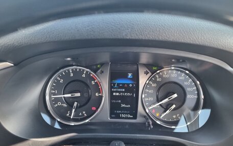 Toyota Hilux VIII, 2022 год, 5 650 000 рублей, 12 фотография