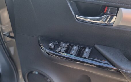 Toyota Hilux VIII, 2022 год, 5 650 000 рублей, 16 фотография