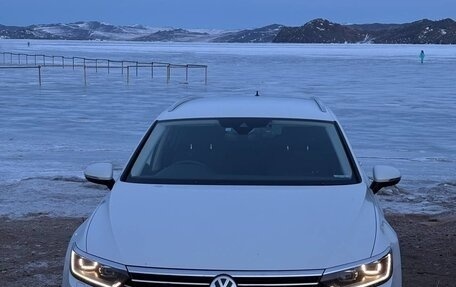 Volkswagen Passat B8 рестайлинг, 2015 год, 1 390 000 рублей, 1 фотография