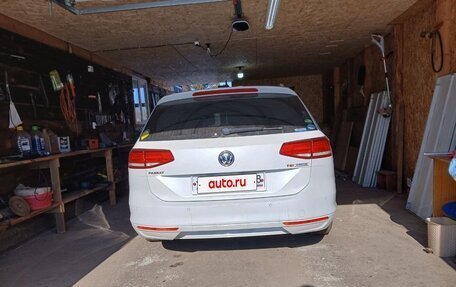 Volkswagen Passat B8 рестайлинг, 2015 год, 1 390 000 рублей, 12 фотография