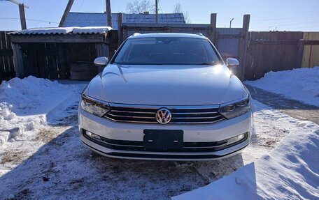 Volkswagen Passat B8 рестайлинг, 2015 год, 1 390 000 рублей, 6 фотография