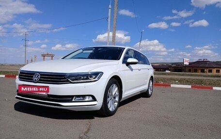 Volkswagen Passat B8 рестайлинг, 2015 год, 1 390 000 рублей, 5 фотография