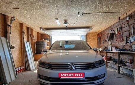 Volkswagen Passat B8 рестайлинг, 2015 год, 1 390 000 рублей, 17 фотография