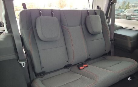 Jeep Wrangler, 2025 год, 8 300 000 рублей, 14 фотография