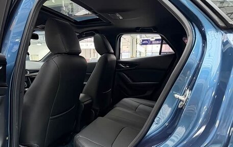 Mazda CX-4, 2021 год, 2 290 000 рублей, 8 фотография