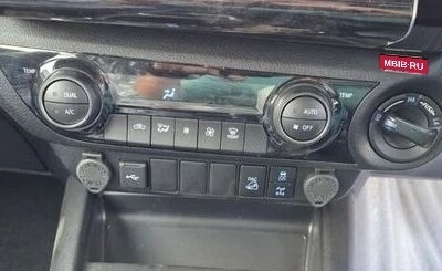 Toyota Hilux VIII, 2025 год, 5 150 000 рублей, 17 фотография