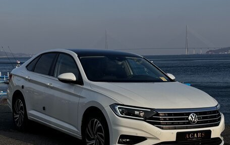 Volkswagen Jetta VII, 2022 год, 1 500 000 рублей, 2 фотография