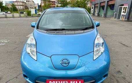 Nissan Leaf I, 2013 год, 580 000 рублей, 2 фотография